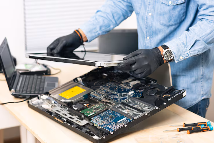 Professionelle PC Reparatur für überhitzte und langsame Computer