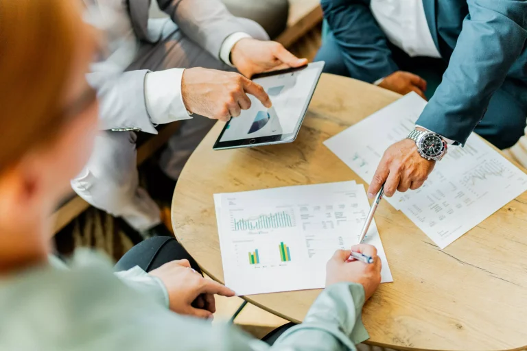 Scrum Berater einsetzen: Scrum-Prozesse optimieren und Teams stärken