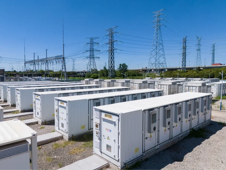 Mittelspannung im Rechenzentrum: Grundlagen für eine sichere Energieversorgung